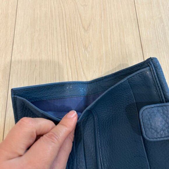 Prada Wallet - Picture 10 of 10